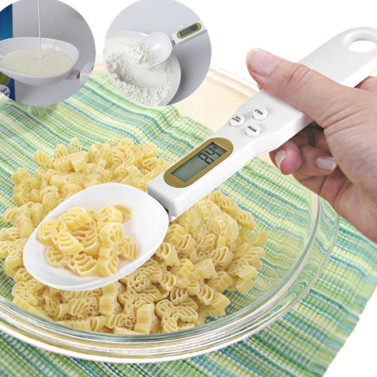 Digital LCD kitchen scale with measuring spoon