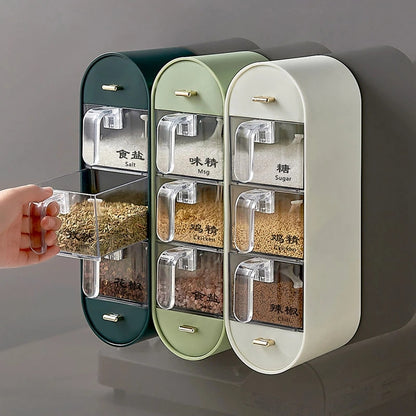 Seasoning storage box with spoon